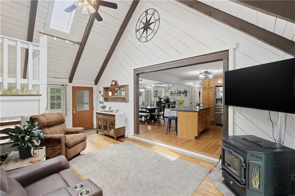 663 Round Top Road Burrillville RI 02830