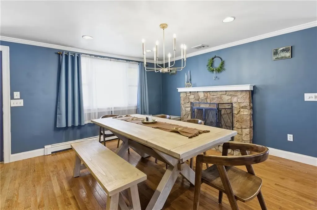 52 Viking Drive Portsmouth RI 02871