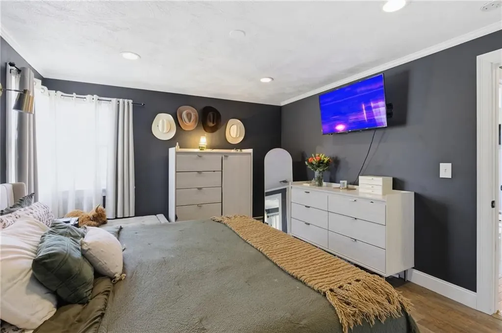 52 Viking Drive Portsmouth RI 02871