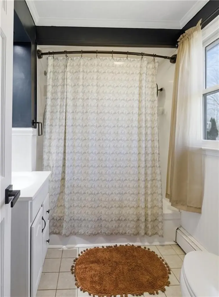 52 Viking Drive Portsmouth RI 02871