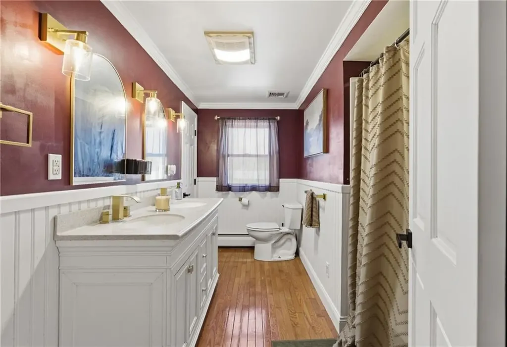 52 Viking Drive Portsmouth RI 02871