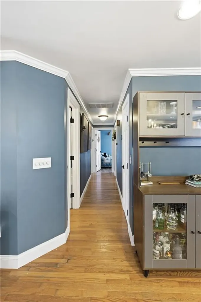 52 Viking Drive Portsmouth RI 02871