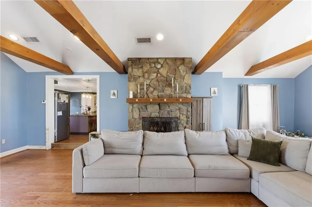 52 Viking Drive Portsmouth RI 02871