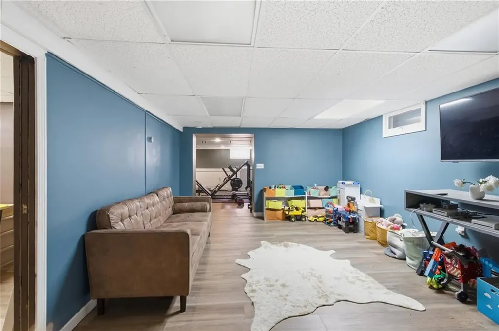 52 Viking Drive Portsmouth RI 02871