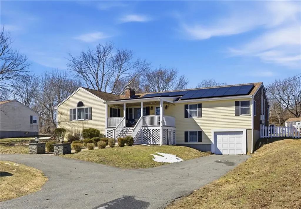 52 Viking Drive Portsmouth RI 02871