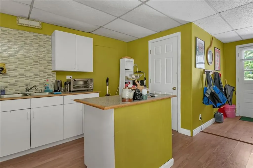 19 Hardwick Street Cumberland RI 02864
