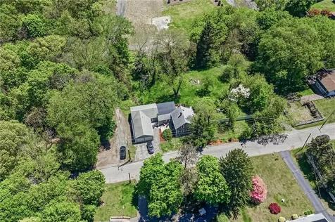 19 Hardwick Street Cumberland RI 02864