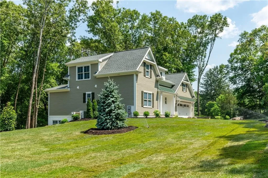 520 Greenbush Road Warwick RI 02818