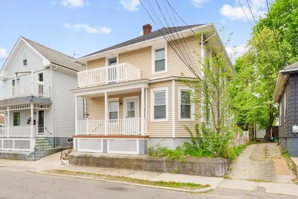 112 Pomona Avenue Providence RI 02908