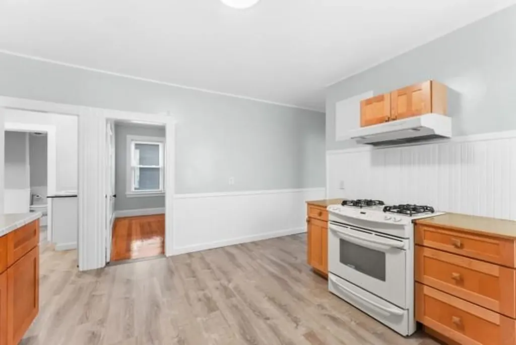 112 Pomona Avenue Providence RI 02908