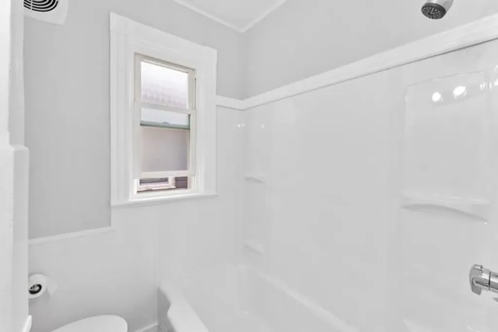112 Pomona Avenue Providence RI 02908