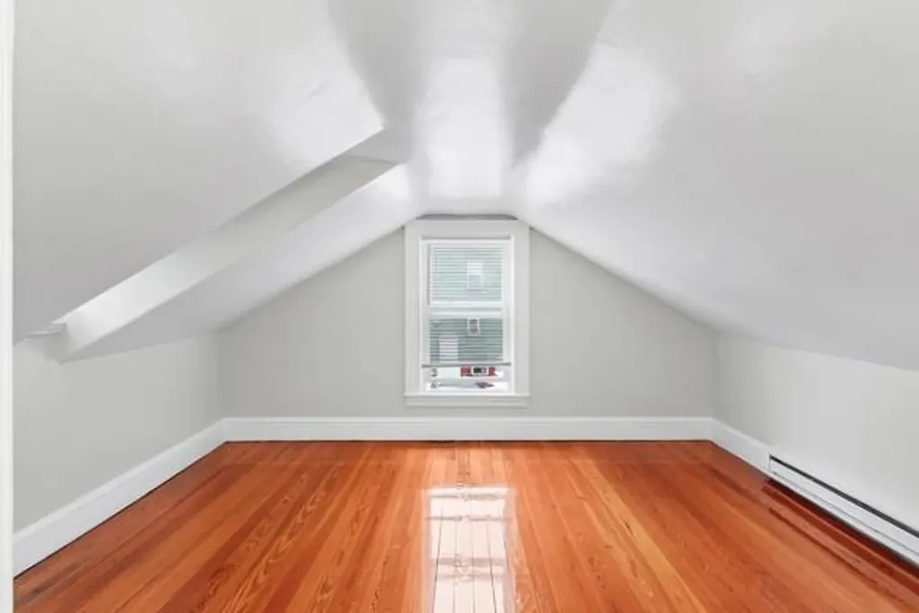 112 Pomona Avenue Providence RI 02908