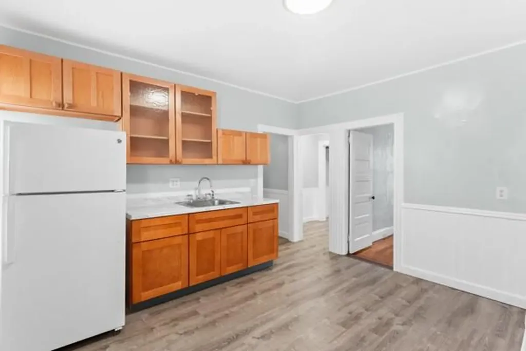 112 Pomona Avenue Providence RI 02908