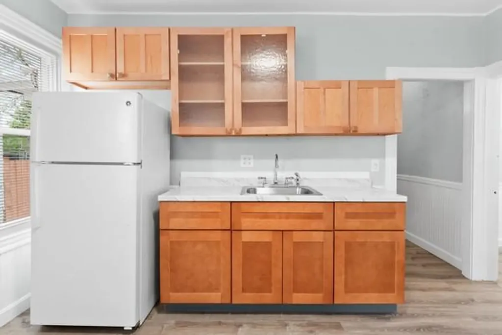 112 Pomona Avenue Providence RI 02908