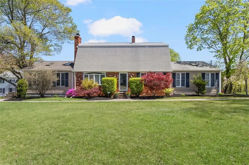 50 Fairview Avenue West Warwick RI 02893