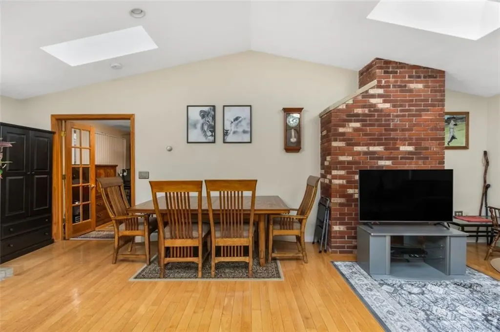 50 Fairview Avenue West Warwick RI 02893