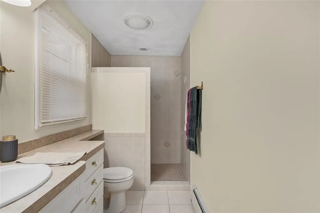 50 Fairview Avenue West Warwick RI 02893