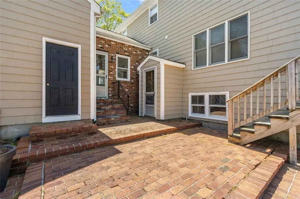 50 Fairview Avenue West Warwick RI 02893