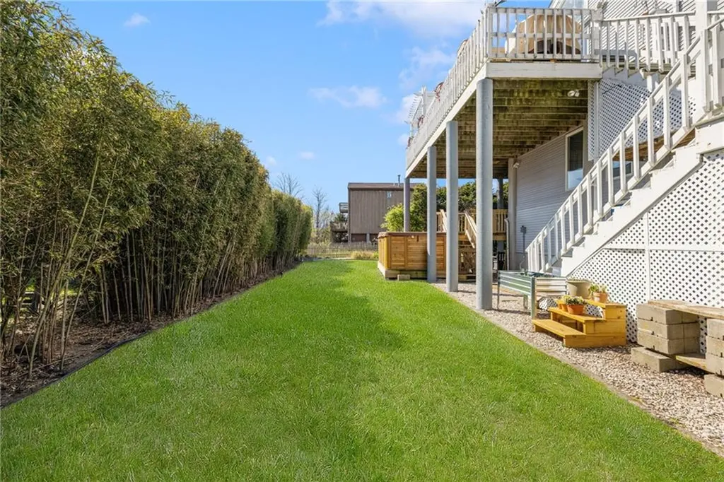 84 Dundas Avenue Warwick RI 02888