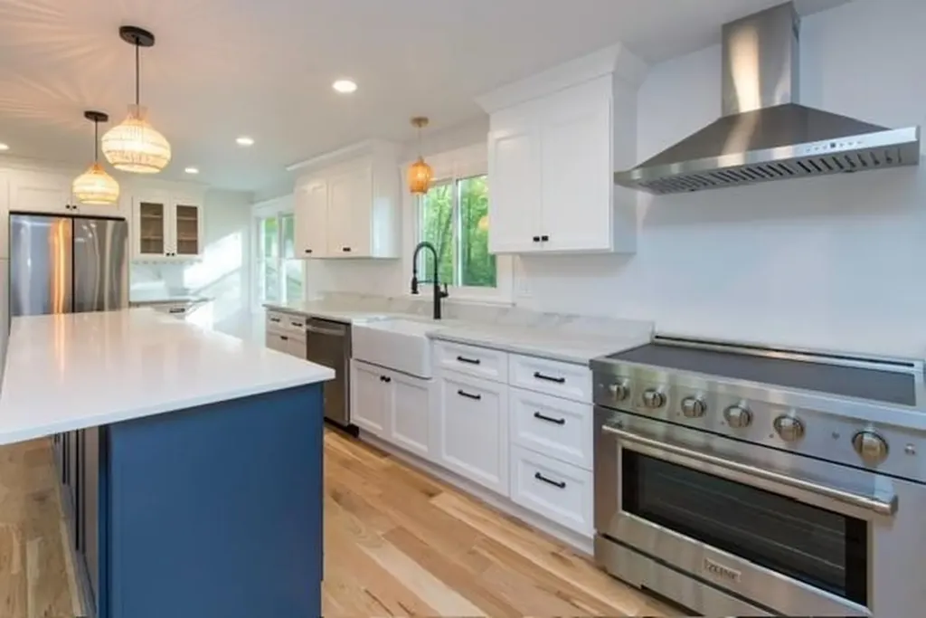 39 Mann School Road Smithfield RI 02917
