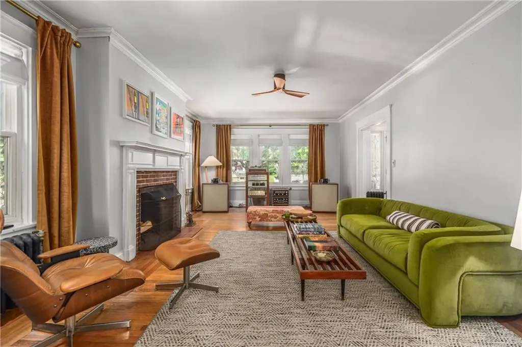 190 Lexington Avenue Providence RI 02907