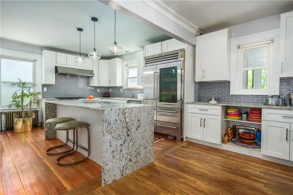 190 Lexington Avenue Providence RI 02907