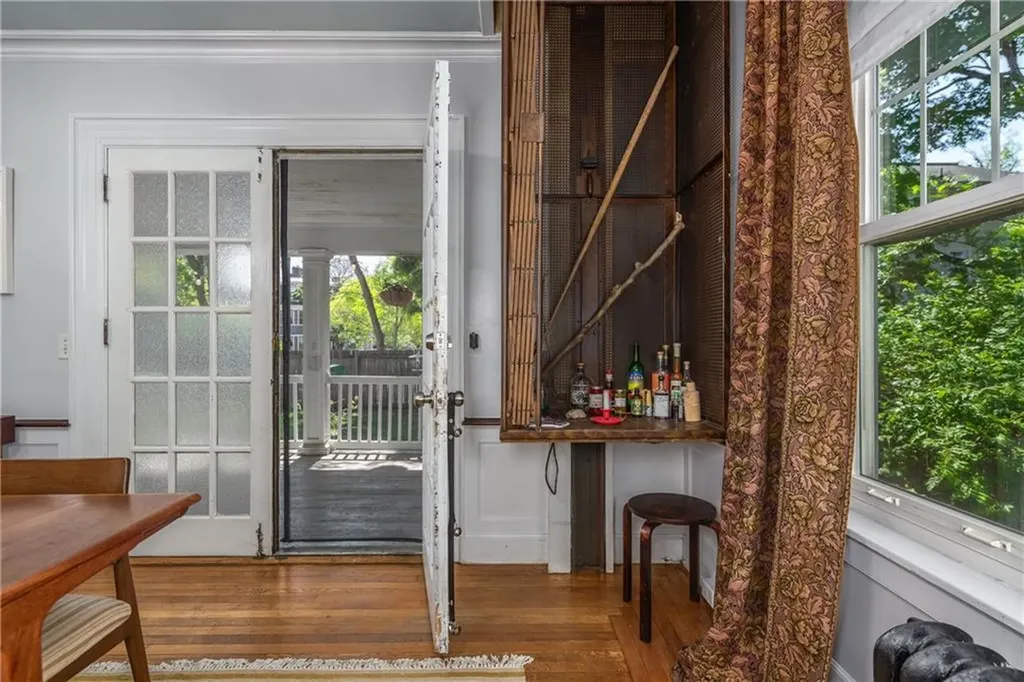 190 Lexington Avenue Providence RI 02907