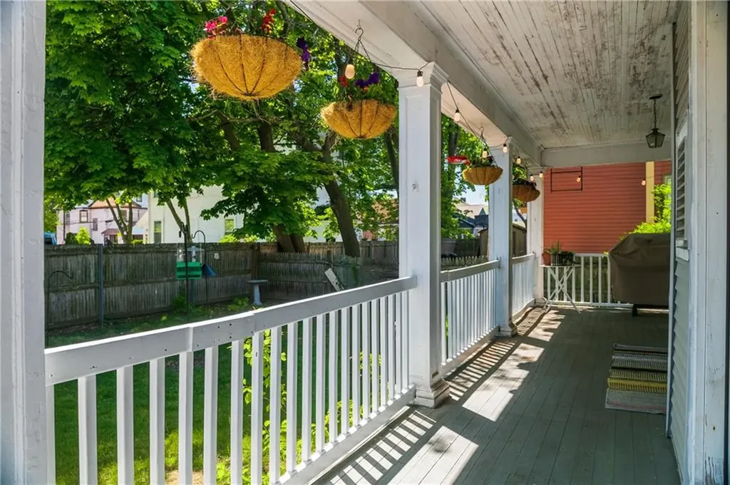 190 Lexington Avenue Providence RI 02907