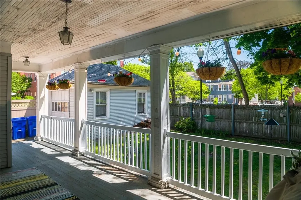 190 Lexington Avenue Providence RI 02907