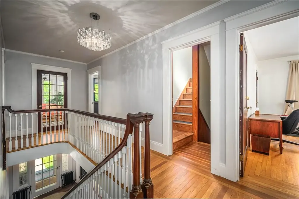 190 Lexington Avenue Providence RI 02907