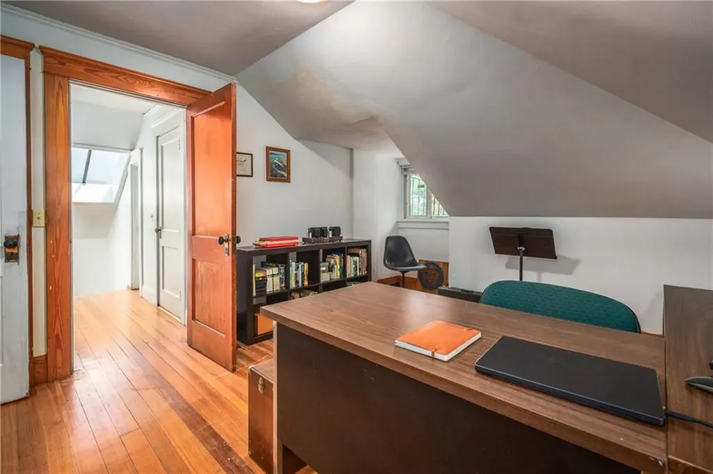 190 Lexington Avenue Providence RI 02907