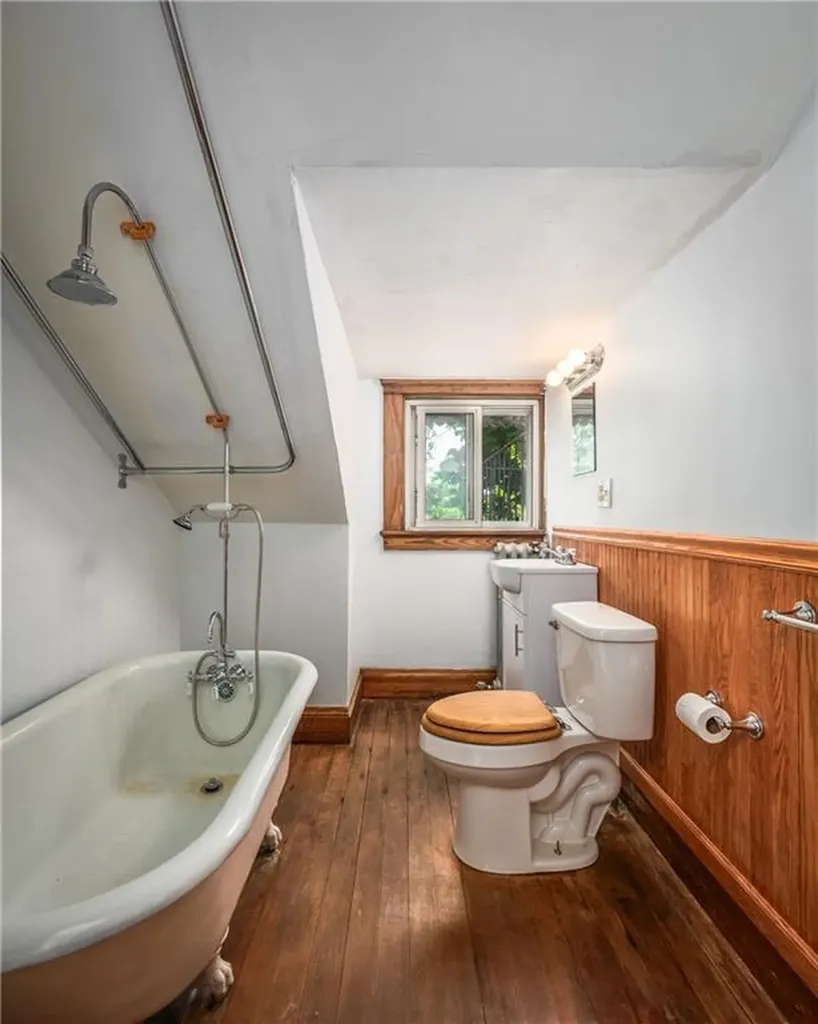 190 Lexington Avenue Providence RI 02907