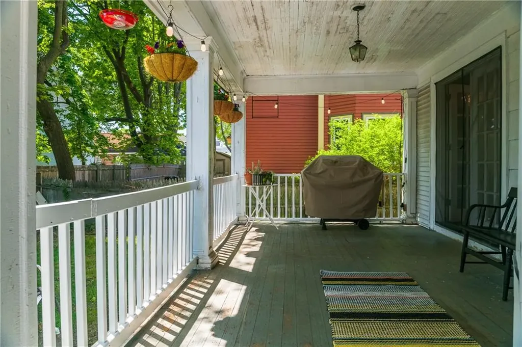 190 Lexington Avenue Providence RI 02907