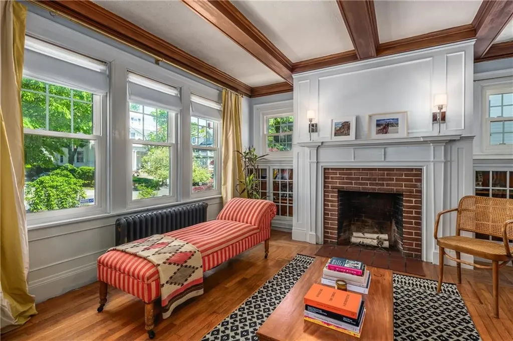 190 Lexington Avenue Providence RI 02907