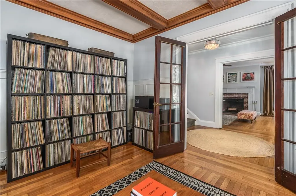 190 Lexington Avenue Providence RI 02907