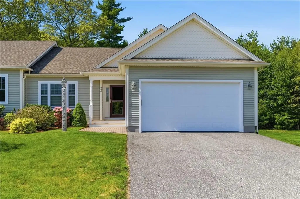 72 Country Meadow Lane Glocester RI 02814