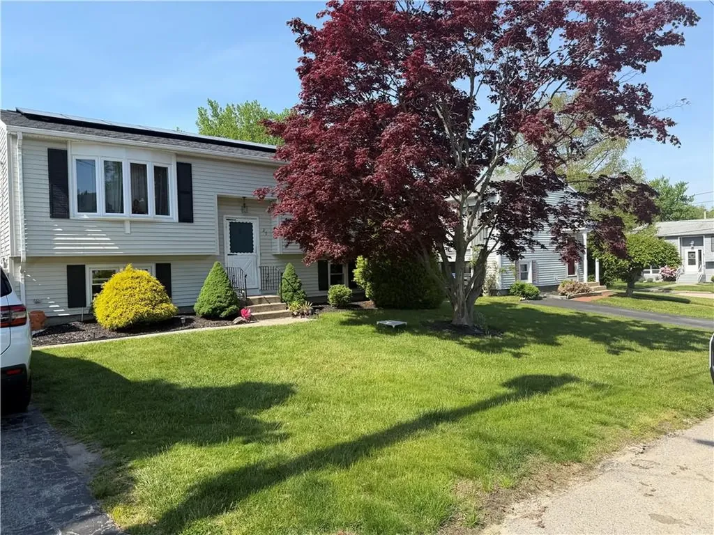 29 Hilda Street Cranston RI 02920