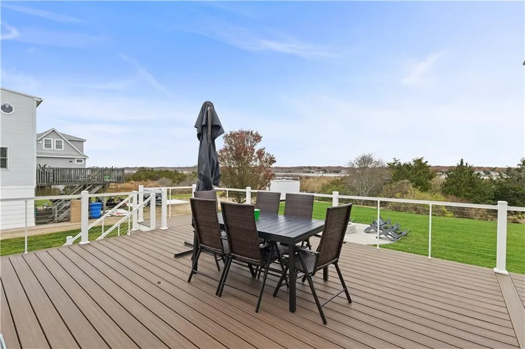 446 Atlantic Avenue Westerly RI 02891