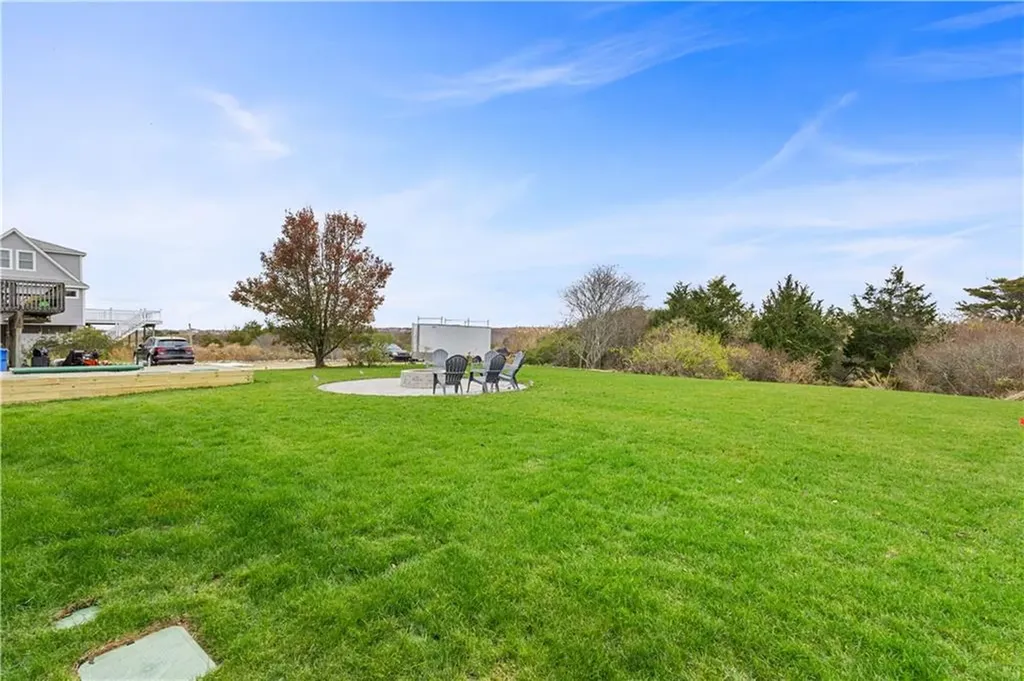 446 Atlantic Avenue Westerly RI 02891