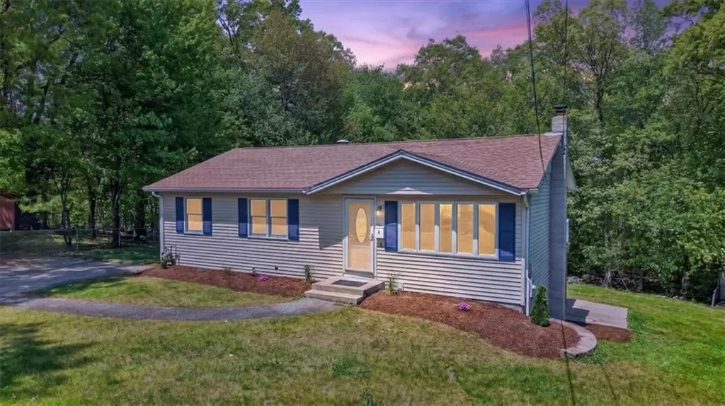 4 N Candy Court Smithfield RI 02917