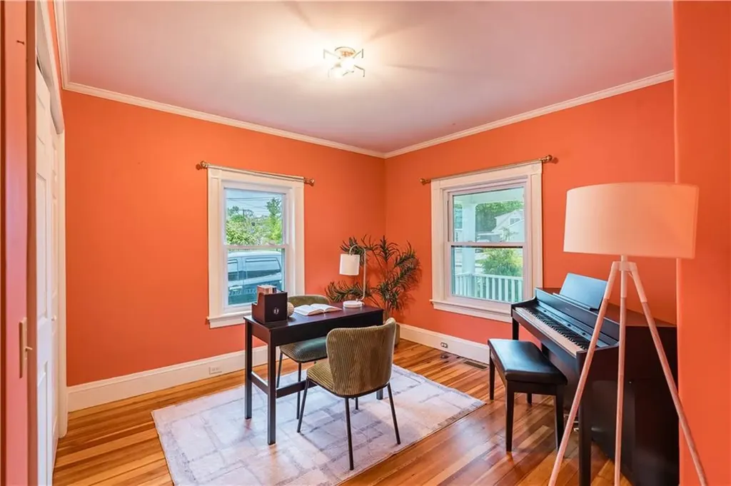 1335 Pawtucket Avenue East Providence RI 02916