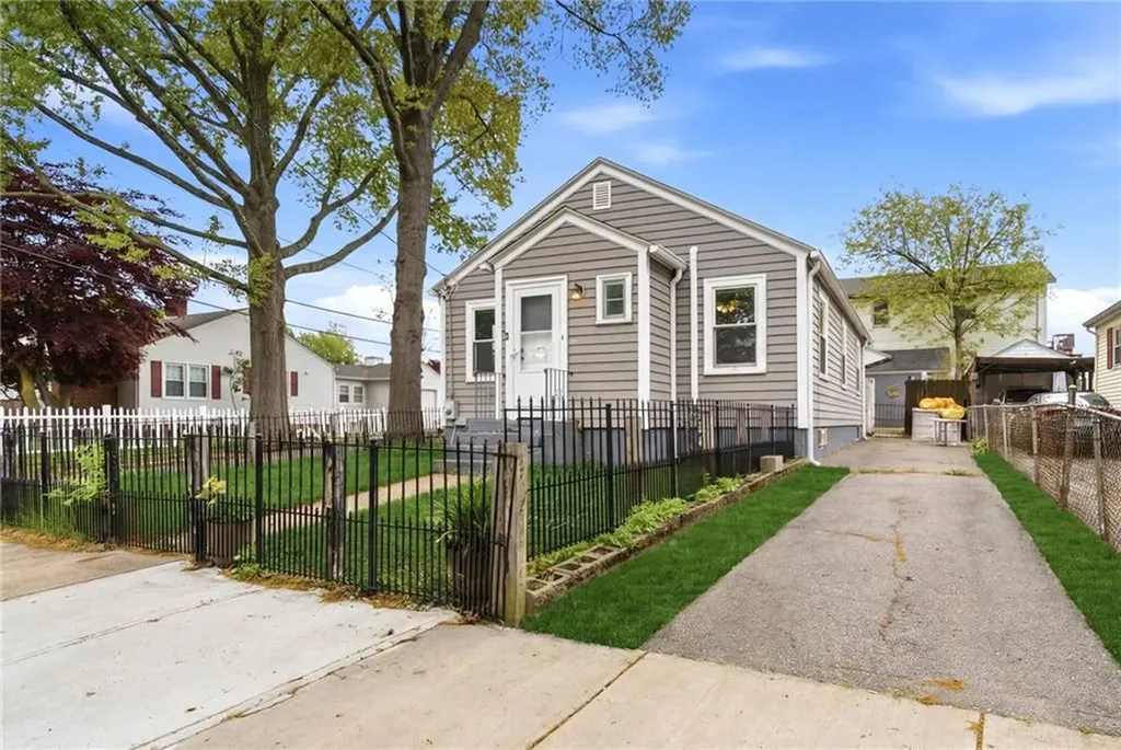 81 Rushmore Avenue Providence RI 02909