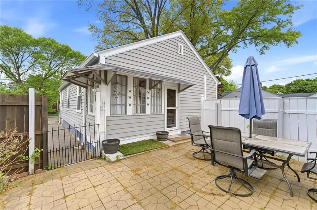 81 Rushmore Avenue Providence RI 02909