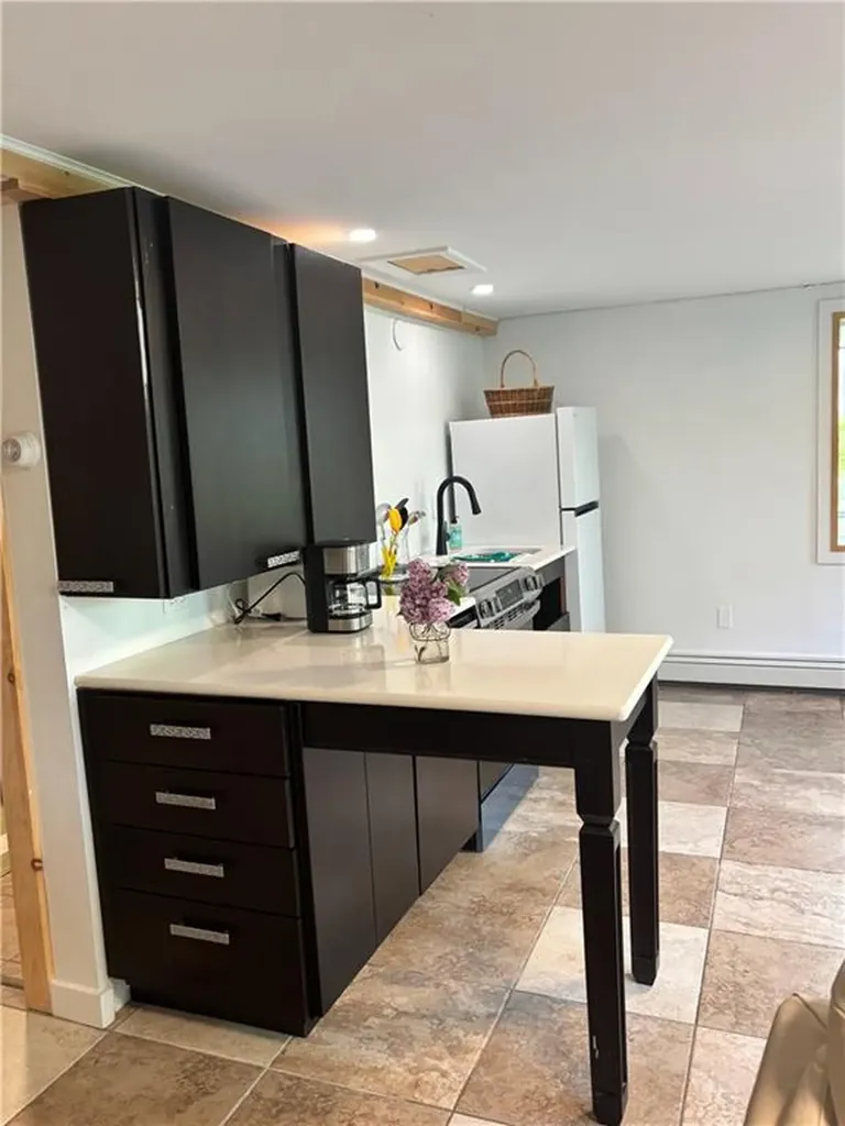 000 Oakwoods Drive South Kingstown RI 02879