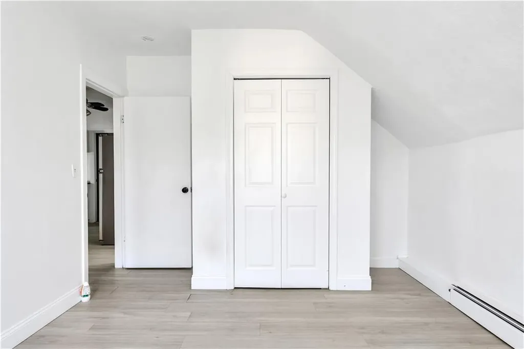 86 Woodward Avenue East Providence RI 02914