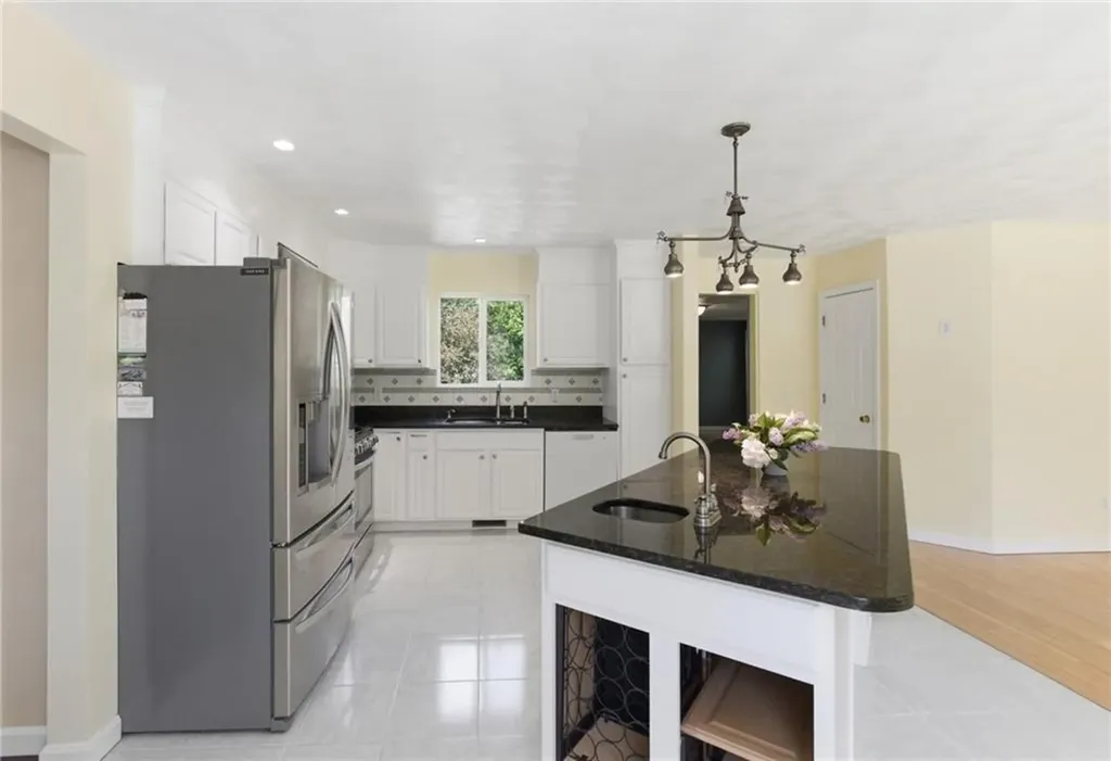57 Hunters Crossing Drive Coventry RI 02816
