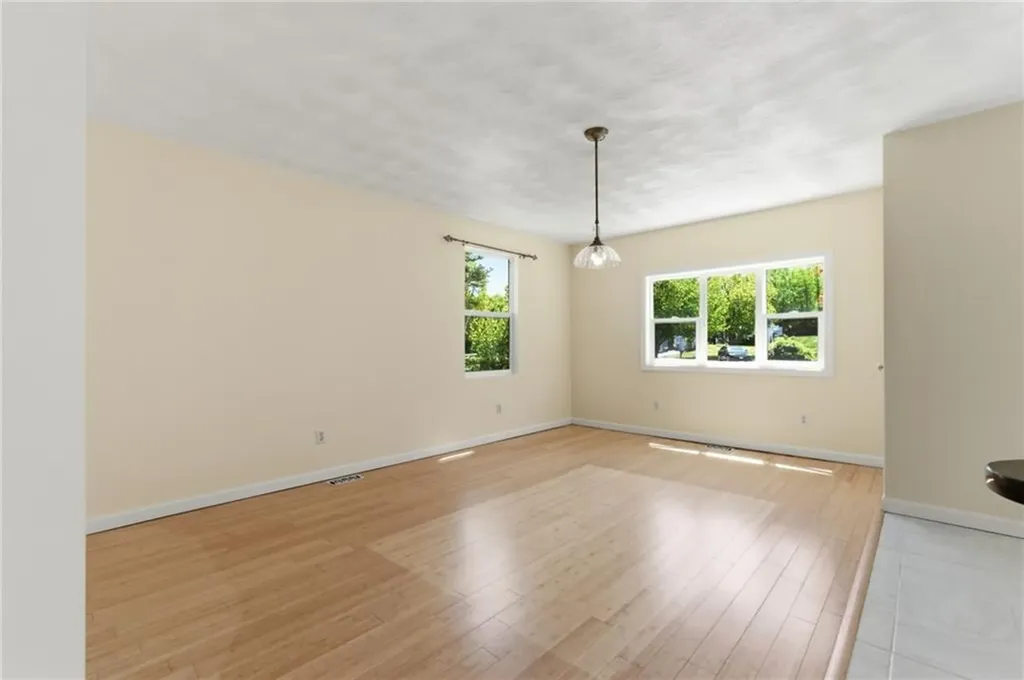 57 Hunters Crossing Drive Coventry RI 02816
