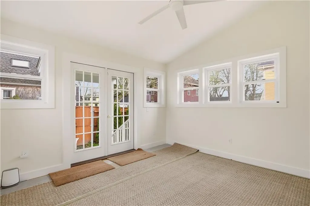 51 Callender Avenue Newport RI 02840