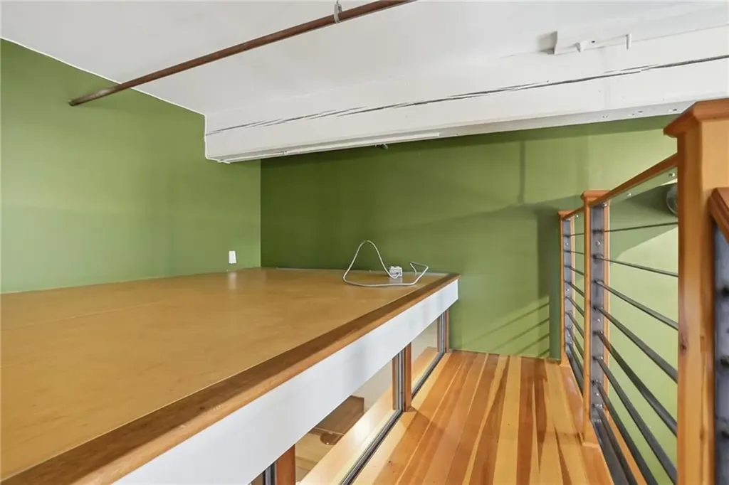 532 Kinsley Avenue Providence RI 02909
