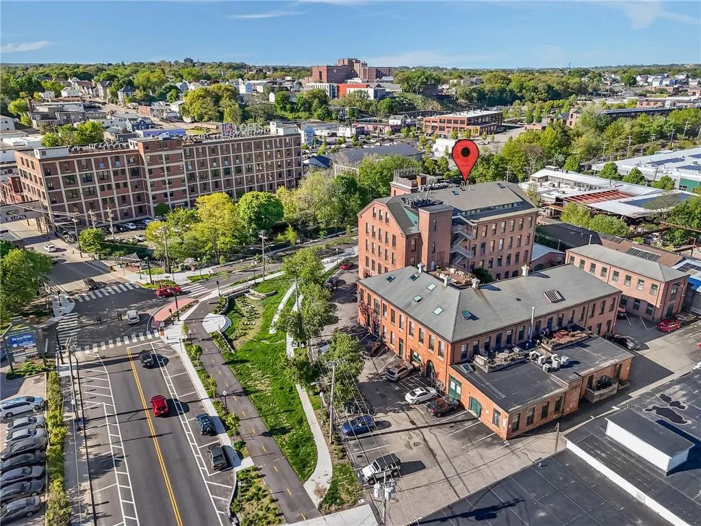 532 Kinsley Avenue Providence RI 02909